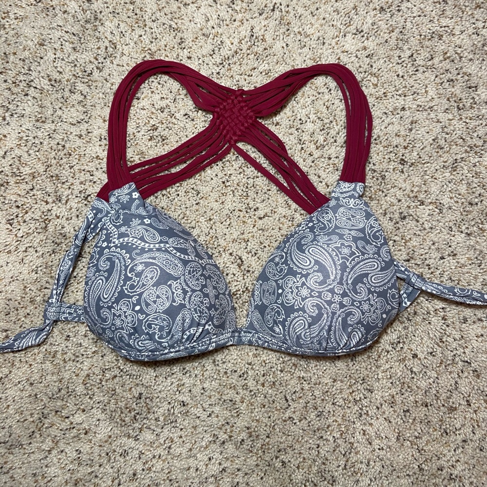Bikini top